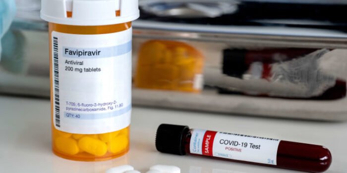 Ilustrasi obat COVID-19. Foto: Shutter Stock